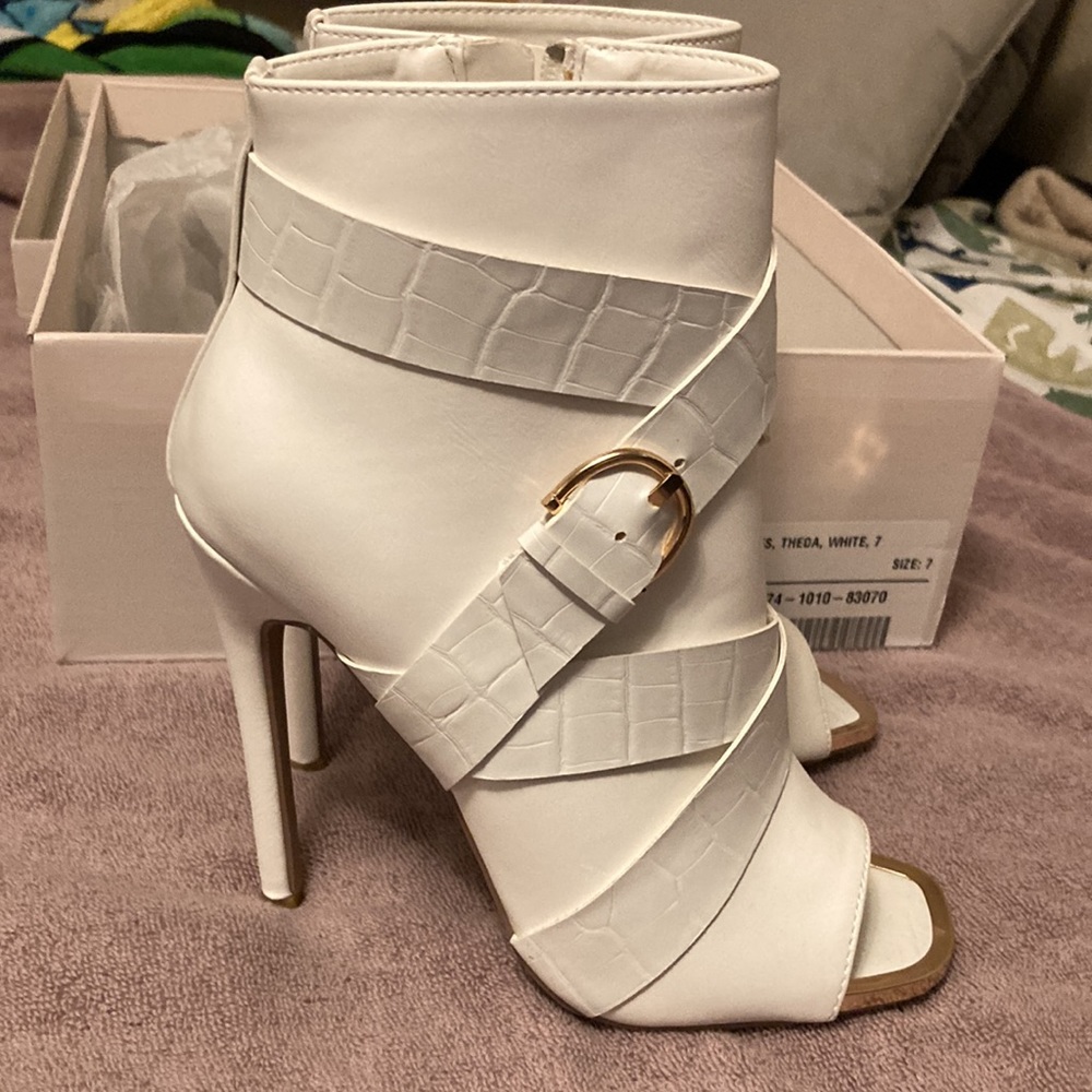 New heels - Picture 3 of 5